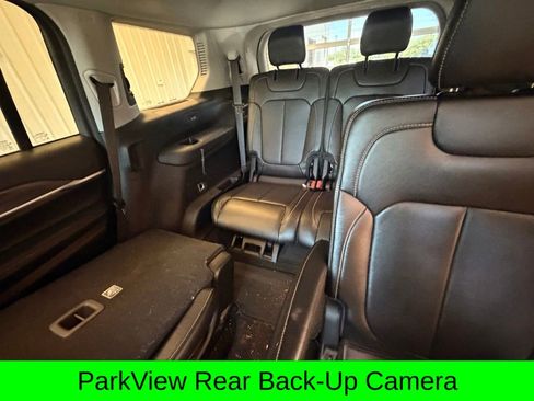Used 2023 Jeep Grand Cherokee L Limited w/ Black Appearance Package AWD/4WD image 10