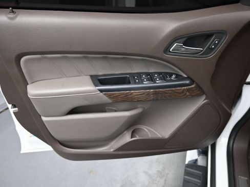 Used 2021 GMC Canyon Denali AWD/4WD image 12