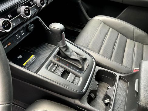 Used 2024 Honda CR-V EX-L image 18