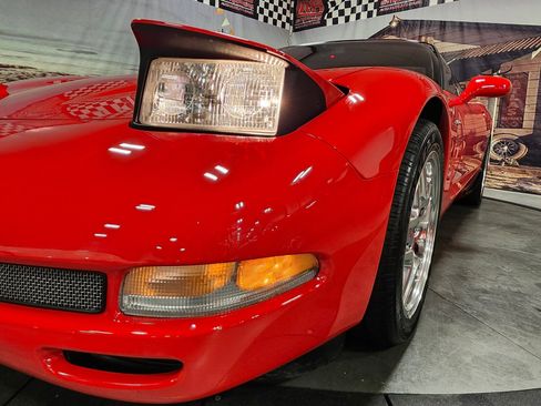 Used 2001 Chevrolet Corvette Z06 w/ Memory Pkg image 38