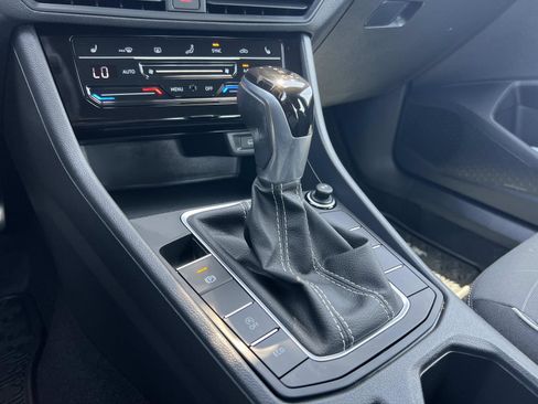 Used 2025 Volkswagen Jetta Sport FWD image 16