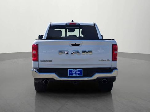Used 2025 RAM 1500 Laramie AWD/4WD image 5
