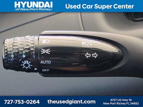 Certified 2022 Hyundai Santa Cruz SEL w/ Activity Package FWD image 31