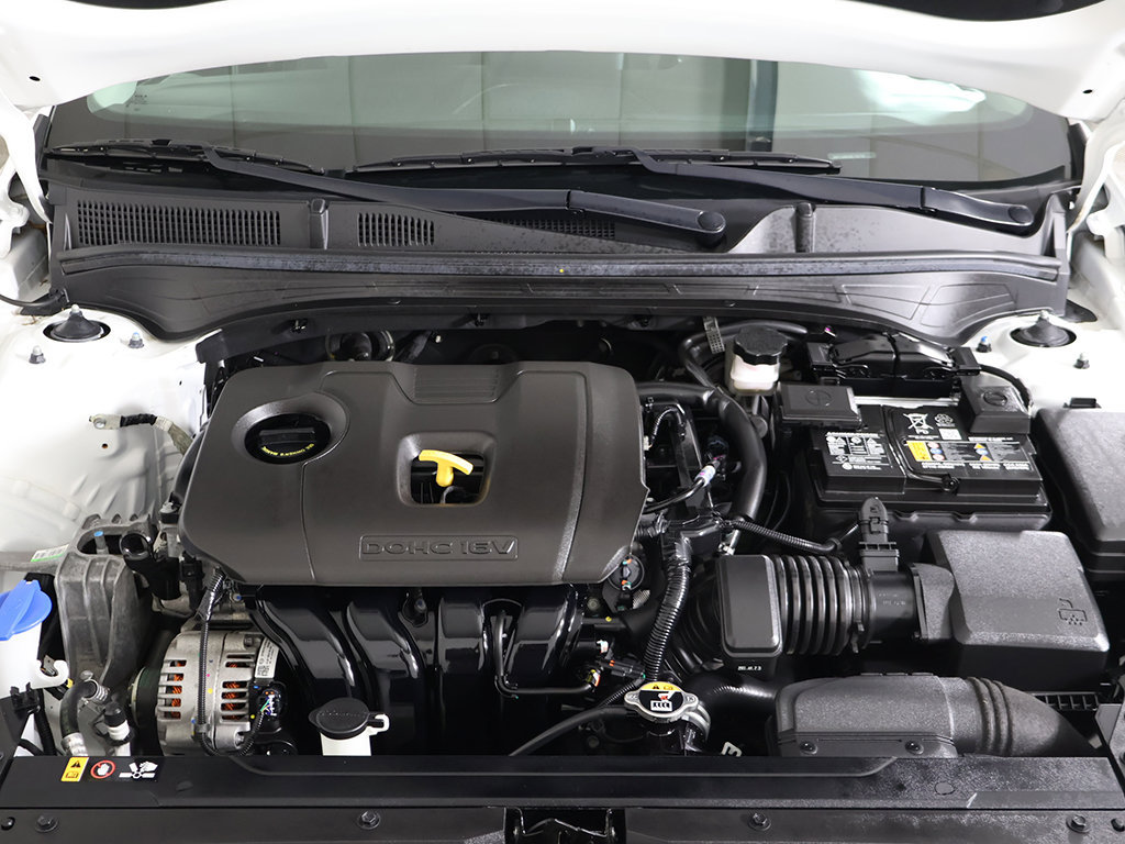 Used 2024 Kia Forte LXS w/ LXS Technology Package FWD image 18