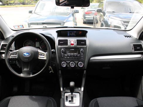 Used 2014 Subaru Forester 2.5i Premium w/ All-Weather Package AWD/4WD image 33