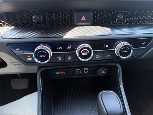Certified 2024 Honda CR-V Sport image 18