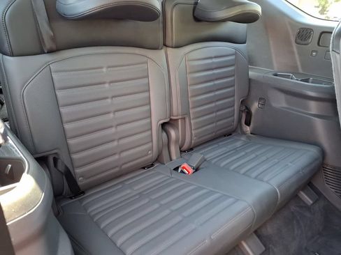 Certified 2024 Kia EV9 Land AWD/4WD image 20