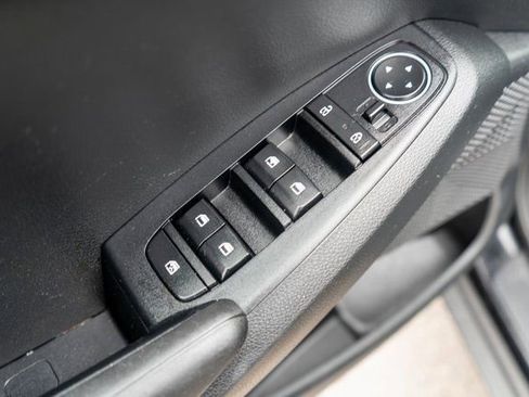 Used 2021 Kia Seltos LX AWD/4WD image 17
