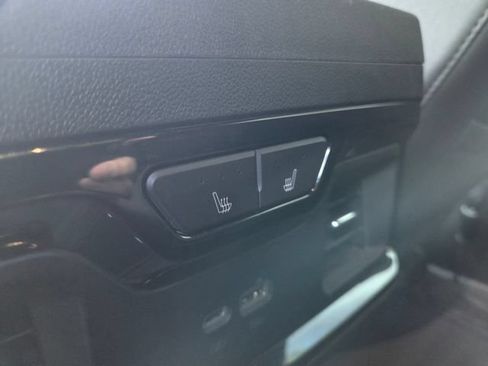 Used 2024 GMC Sierra 2500 AT4 w/ AT4 Premium Plus Package AWD/4WD image 14