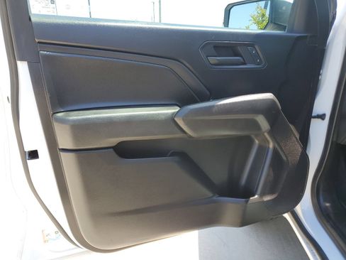 Used 2023 Chevrolet Colorado W/T w/ WT Convenience Package RWD image 16