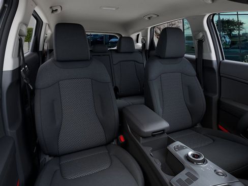 New 2026 Kia Sportage LX image 15