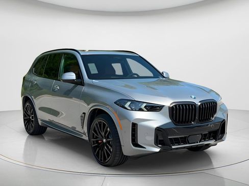 New 2026 BMW X5 xDrive40i AWD/4WD image 3