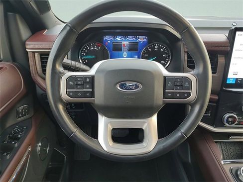 Used 2024 Ford Expedition Max Limited image 14