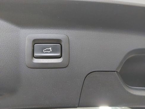 Used 2023 MAZDA CX-9 Touring Plus AWD/4WD image 13