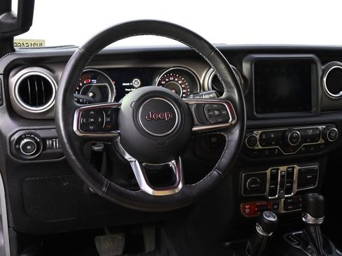 Used 2018 Jeep Wrangler Unlimited Rubicon AWD/4WD image 12