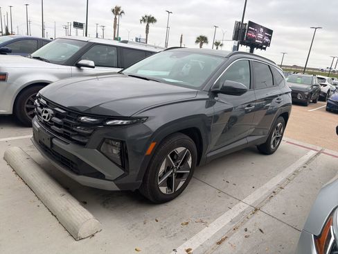 Certified 2025 Hyundai Tucson SEL image 1