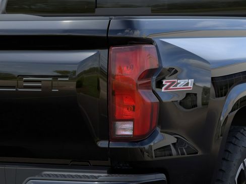 New 2026 Chevrolet Colorado Z71 w/ Technology Package AWD/4WD image 11
