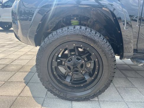 Used 2019 Toyota 4Runner TRD Pro AWD/4WD image 10