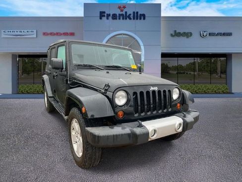 Used 2010 Jeep Wrangler Unlimited Sahara image 1