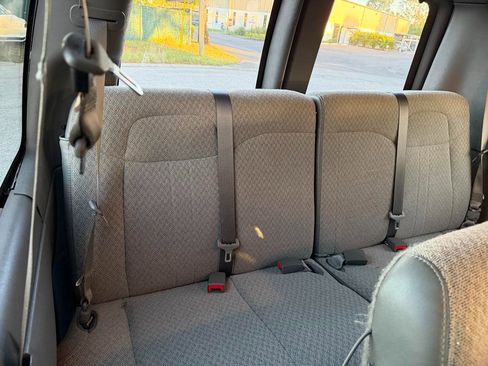 Used 2025 GMC Savana 3500 LT w/ LT Preferred Equipment Group image 16