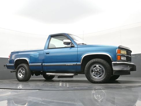Used 1992 Chevrolet Silverado 1500 Base image 29