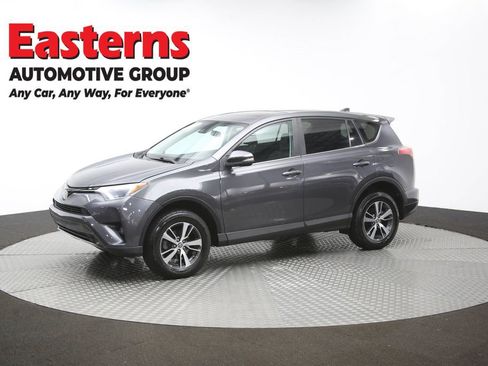 Used 2018 Toyota RAV4 XLE AWD/4WD image 57