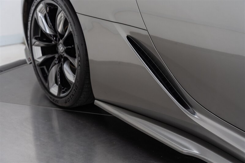 Used 2024 Lexus LC 500 Convertible w/ Touring Package RWD image 26