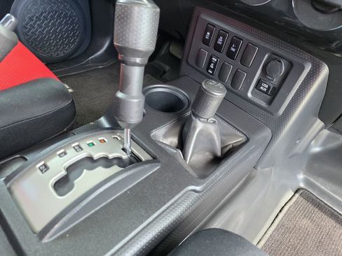 Used 2012 Toyota FJ Cruiser 4WD w/ Trail Teams Special Edition image 25