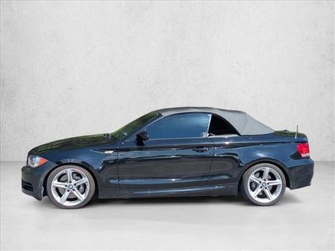 Used 2008 BMW 135i Convertible RWD image 9