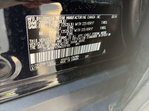 Used 2024 Toyota RAV4 XLE FWD image 34