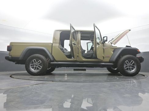 New 2026 Jeep Gladiator Mojave AWD/4WD image 59