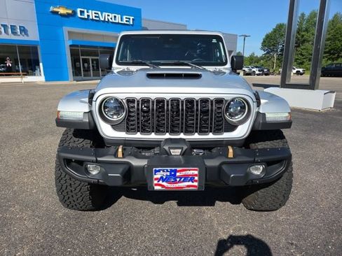 Used 2024 Jeep Wrangler Unlimited Rubicon 392 AWD/4WD image 3