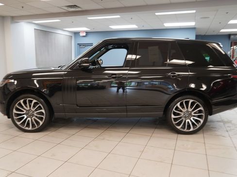 Used 2019 Land Rover Range Rover Supercharged AWD/4WD image 2