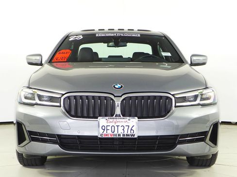 Certified 2023 BMW 530i w/ Convenience Package RWD image 3