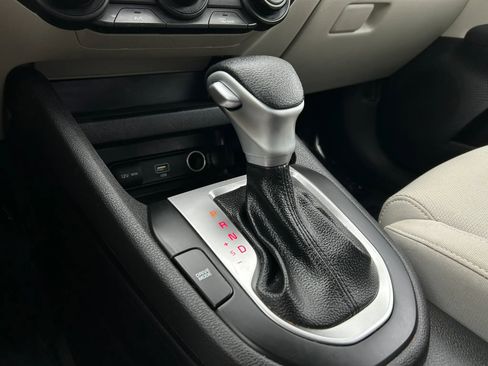 Used 2023 Kia Forte LXS w/ LXS Technology Package FWD image 18