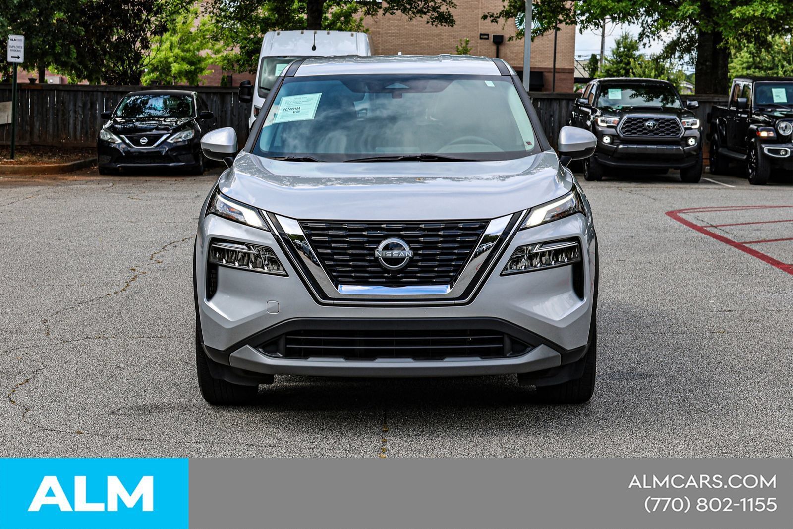 Used 2023 Nissan Rogue SV FWD image 11