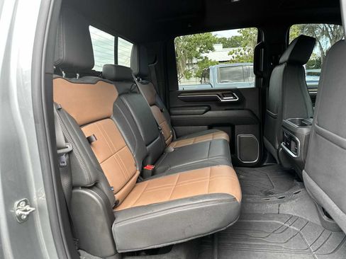 Certified 2025 Chevrolet Silverado 2500 High Country w/ Technology Package AWD/4WD image 18