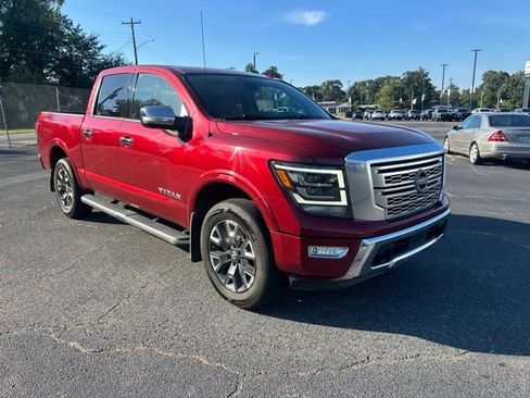 Used 2021 Nissan Titan Platinum Reserve w/ Moonroof Package AWD/4WD image 6