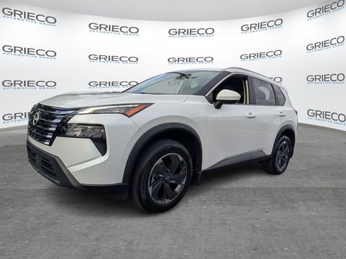 Certified 2024 Nissan Rogue SV w/ SV Premium Package image 3