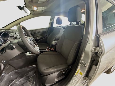 Used 2017 Ford Fiesta SE image 20