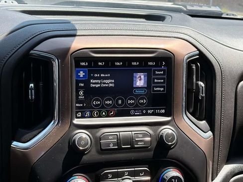 Used 2023 Chevrolet Silverado 2500 High Country w/ LPO, Hitch Package AWD/4WD image 17