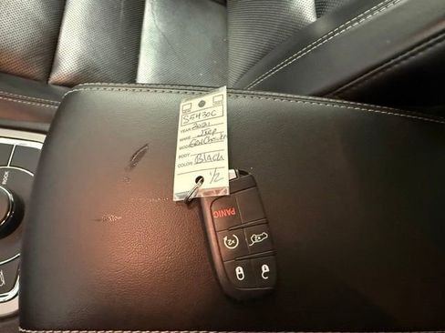 Used 2021 Jeep Grand Cherokee Limited w/ Quick Order Package 28K 80th AWD/4WD image 24