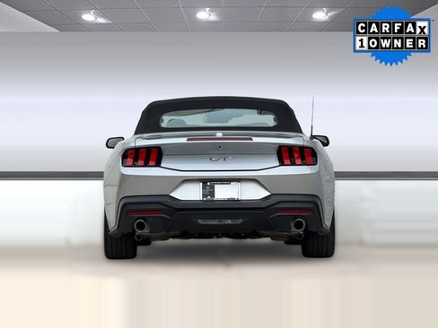 Used 2025 Ford Mustang GT Premium RWD image 10