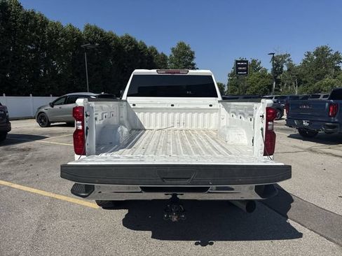 Used 2025 Chevrolet Silverado 2500 LT w/ Safety Package AWD/4WD image 25