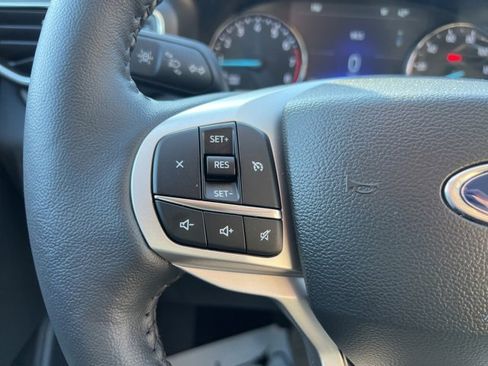 Certified 2023 Ford Explorer XLT w/ Equipment Group 202A image 9
