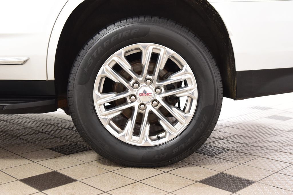 Used 2022 GMC Yukon SLT w/ SLT Luxury Package AWD/4WD image 29