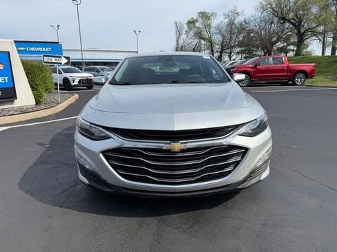 Used 2020 Chevrolet Malibu LT image 9