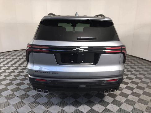 New 2026 Chevrolet Traverse LT w/ Midnight/Sport Edition image 16