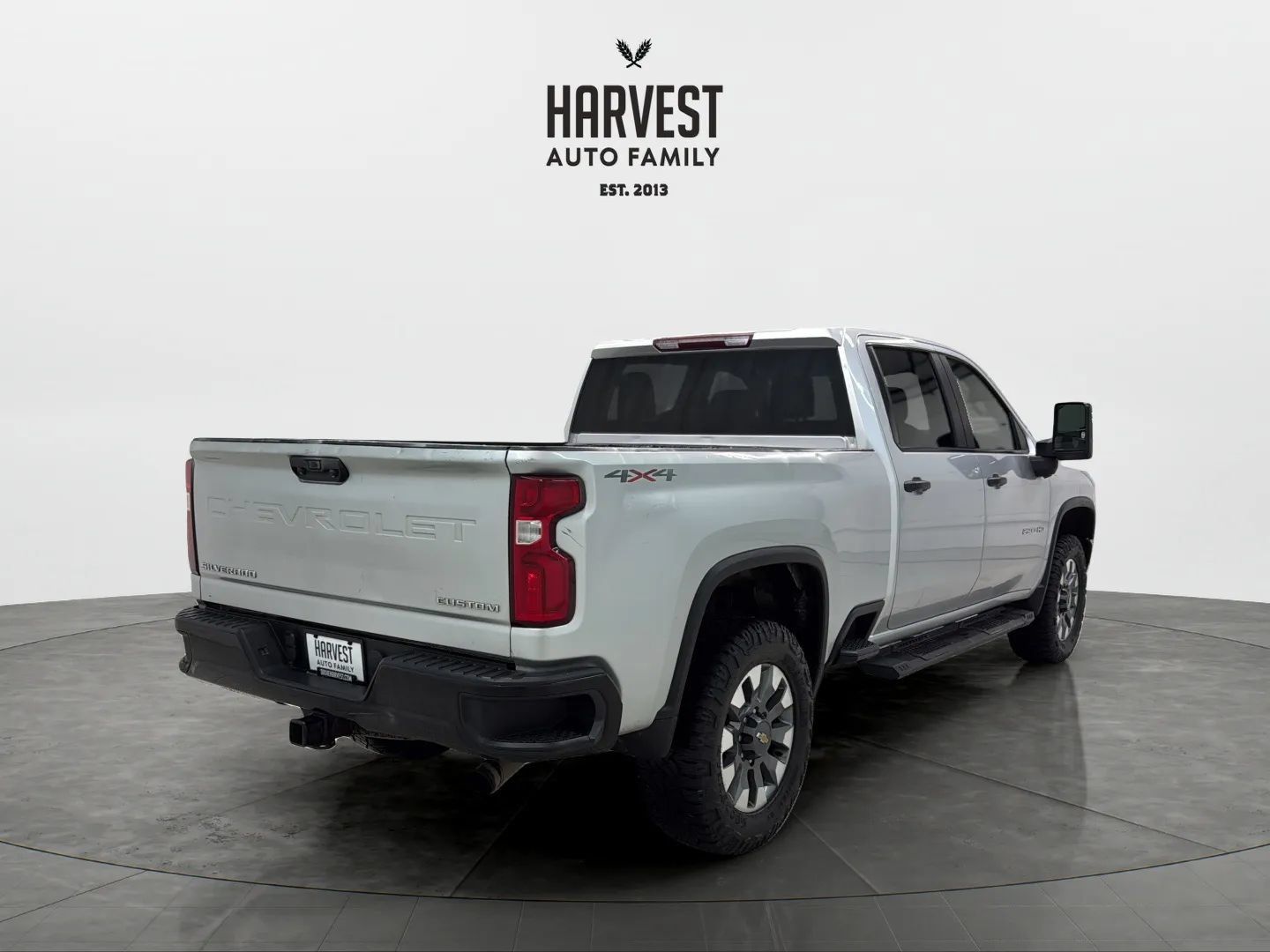 Used 2021 Chevrolet Silverado 2500 Custom w/ Custom Value Package AWD/4WD image 6