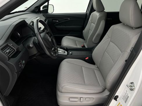 Used 2021 Honda Passport Elite image 11